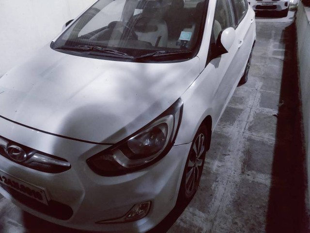 Second-hand 2013 Hyundai Verna 1.6 SX CRDi (O) for sale in Latur-2