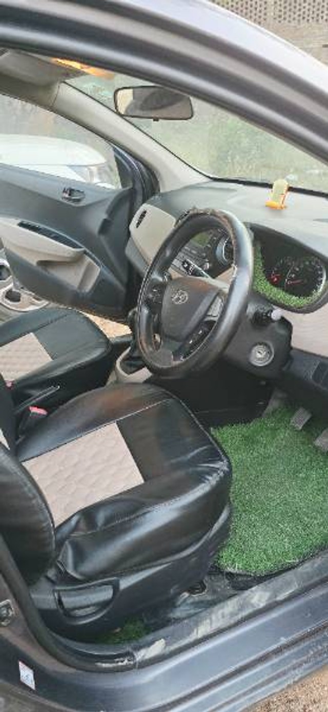 Second-hand 2019 Hyundai Grand i10 1.2 CRDi Magna for sale in Pilibhit-1