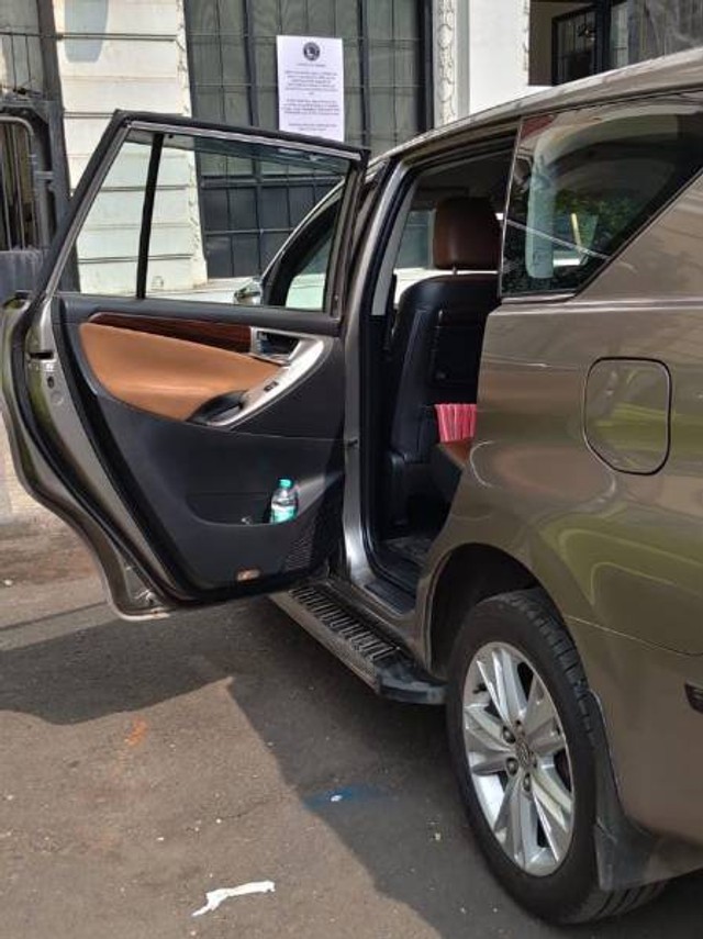 Second-hand 2016 Toyota Innova 2.5 G (Diesel) 7 Seater BS IV for sale in Mumbai