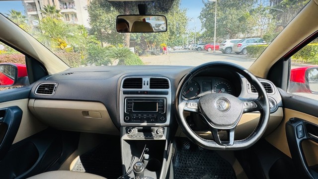 Second-hand 2015 Volkswagen Polo Exquisite 1.5 TDI Highline for sale in Ludhiana-3