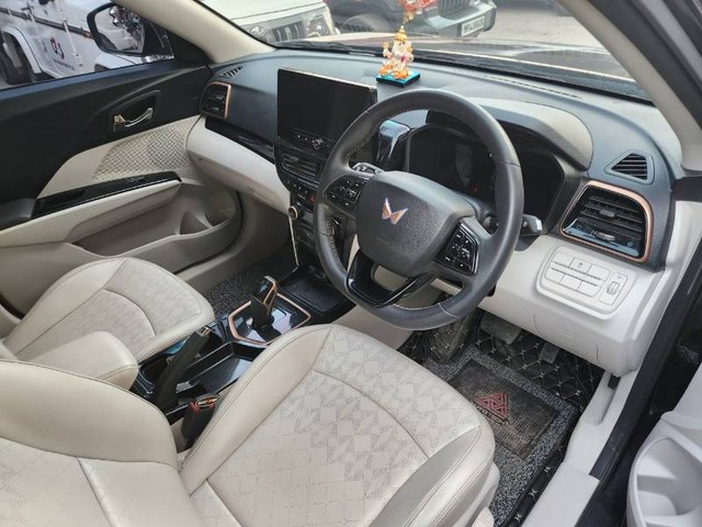 Second-hand 2024 Mahindra XUV400 EV EL Fast Charger for sale in Lucknow-2