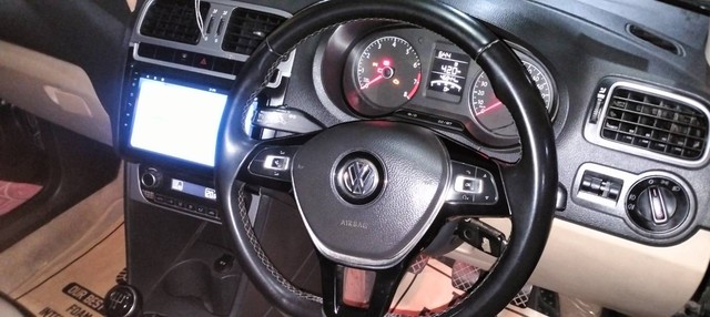 Second-hand 2015 Volkswagen Polo Exquisite 1.2 MPI Highline for sale in Nagole-5