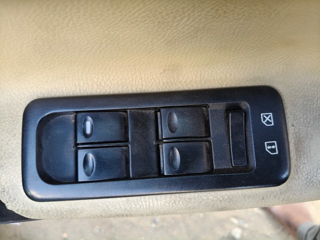 Ford Fiesta 1.4 SXi TDCi ABS Second-hand 2008 Ford Fiesta 1.4 SXi TDCi ABS for sale in Erode-3