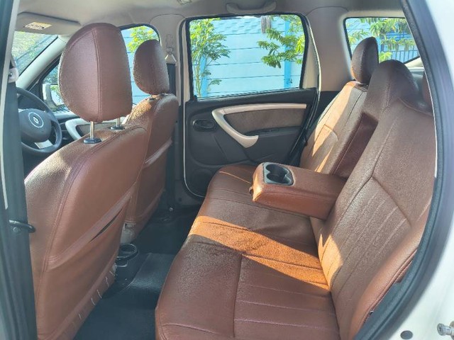 Second-hand 2014 Renault Duster Petrol RxL for sale in Mysore-8