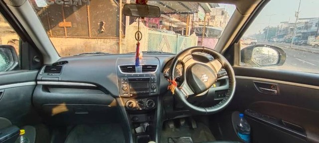 Second-hand 2016 Maruti Swift VXI for sale in Jhabua-5