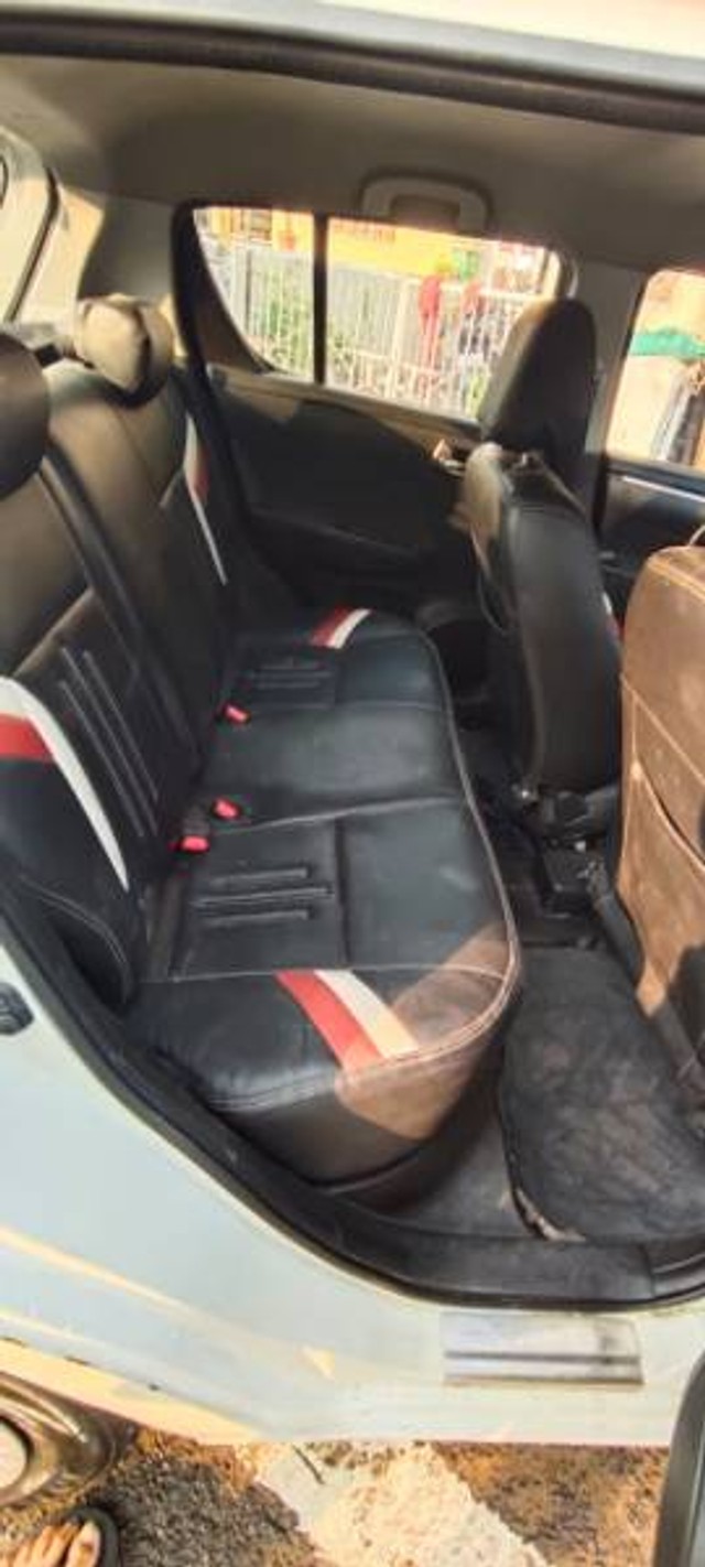 Second-hand 2016 Maruti Swift VXI for sale in Jhabua-2