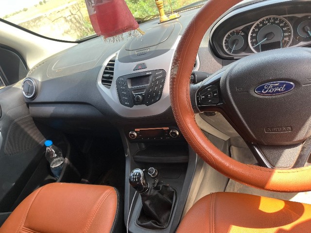 Ford Figo 1.5D Titanium MT Second-hand 2016 Ford Figo 1.5D Titanium MT for sale in Ahmedabad-6