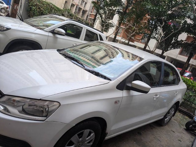 Volkswagen Vento Petrol Breeze Second-hand 2011 Volkswagen Vento Petrol Breeze for sale in South 24 Parganas-3