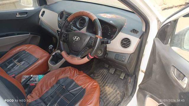 Hyundai Xcent 1.1 CRDi Base Second-hand 2015 Hyundai Xcent 1.1 CRDi Base for sale in Pali-2