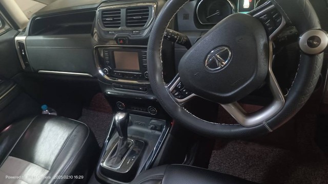 Second-hand 2017 Tata Hexa XTA for sale in Surat-7