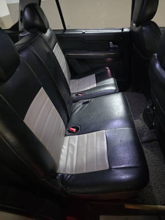 Second-hand 2017 Tata Hexa XTA for sale in Surat-7