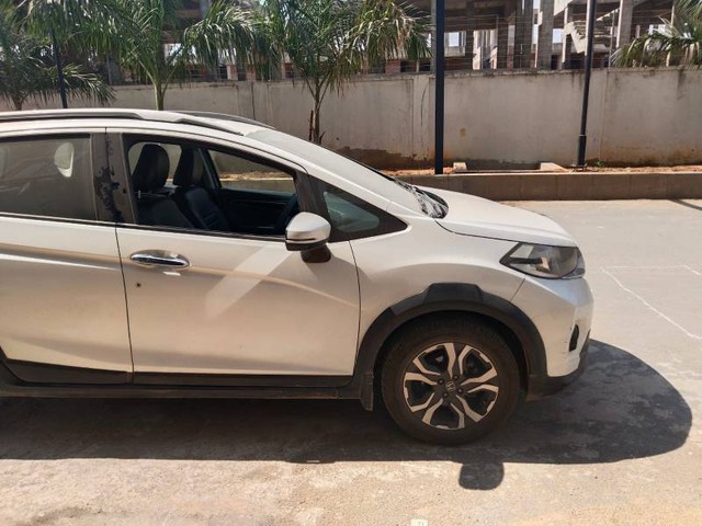 Second-hand 2018 Honda WR-V i-DTEC VX for sale in Ranga reddy-6