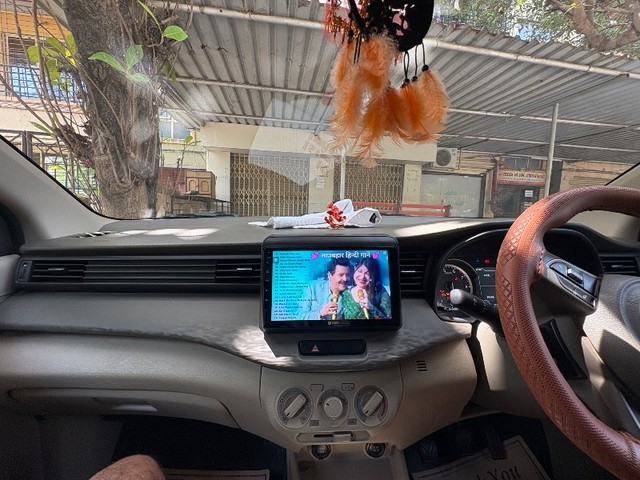 Second-hand 2023 Maruti Ertiga VXi (O) CNG for sale in Badlapur-11