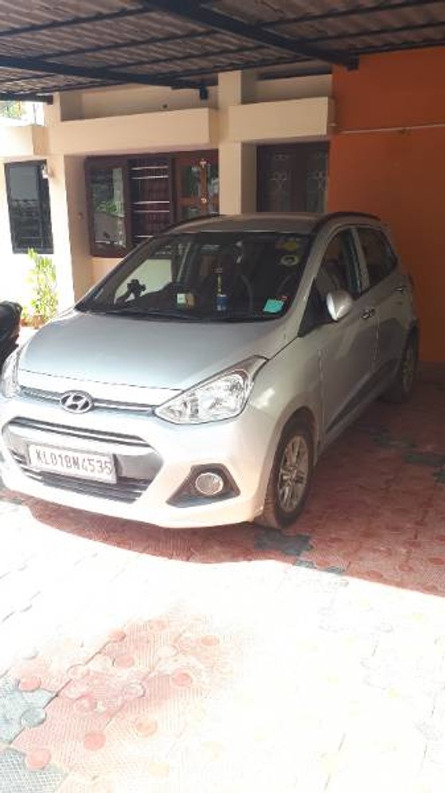 Second-hand 2013 Hyundai Grand i10 Asta Option for sale in Thiruvananthapuram-3