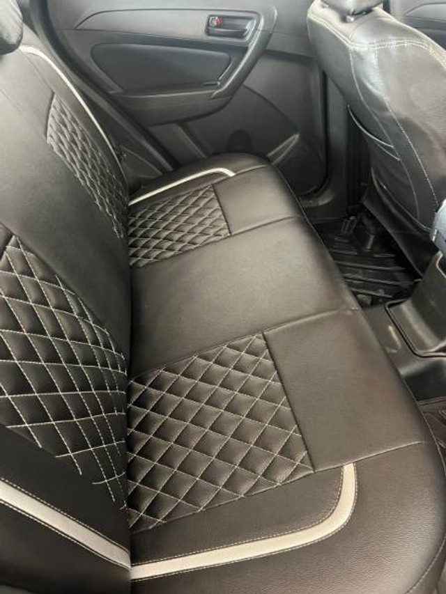 Second-hand 2017 Maruti Suzuki Vitara Brezza VDi for sale in Pilibhit-2