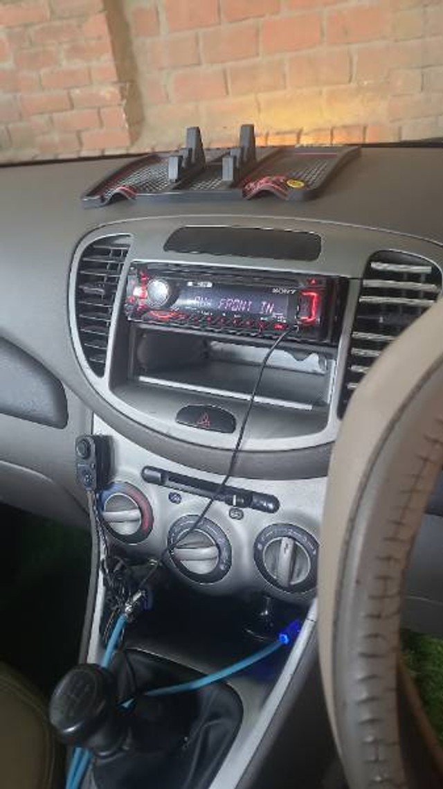 Hyundai Grand i10 Magna Second-hand 2014 Hyundai Grand i10 Magna for sale in Fatehpur-4