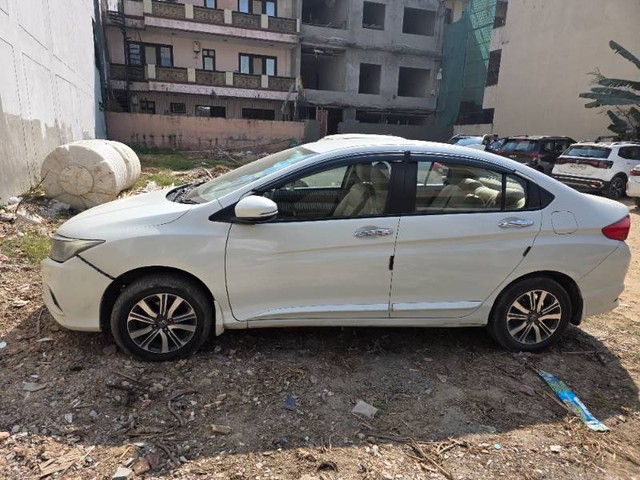 Second-hand 2017 Honda City i VTEC CVT VX for sale in Gurgaon-7