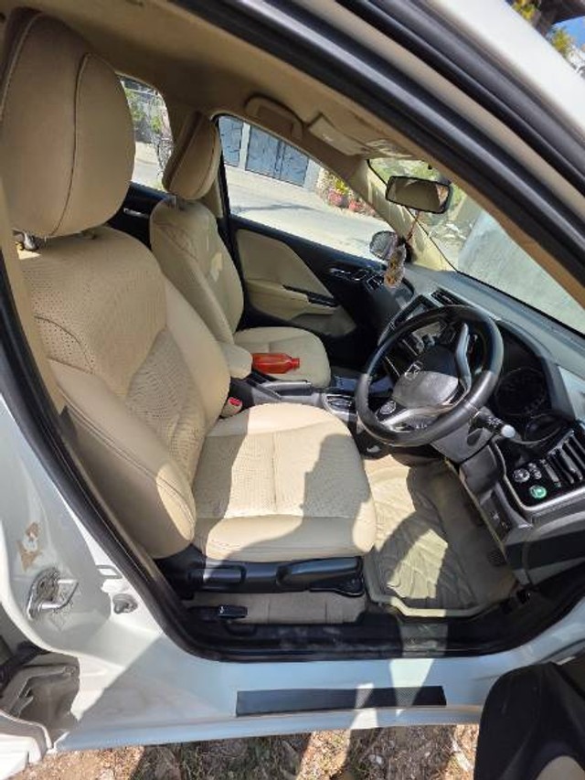 Second-hand 2017 Honda City i VTEC CVT VX for sale in Gurgaon-11