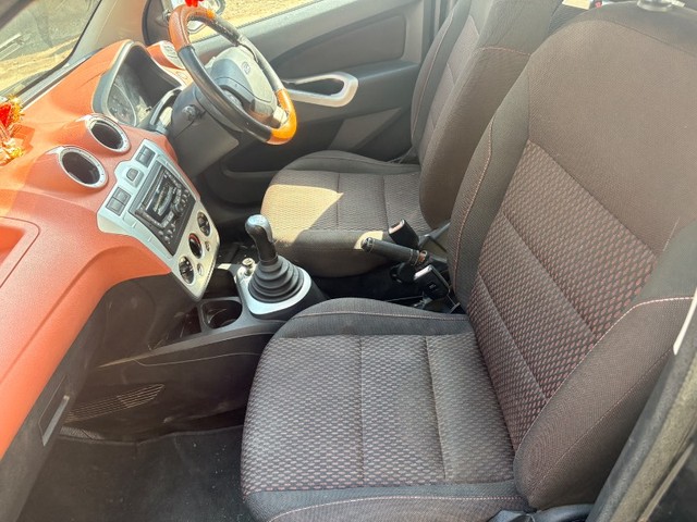 Second-hand 2010 Ford Figo Petrol EXI for sale in Rajkot-3