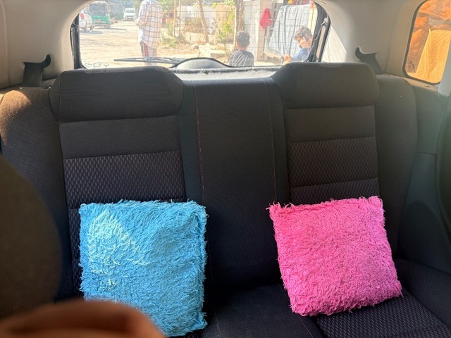 Second-hand 2010 Ford Figo Petrol EXI for sale in Rajkot-6