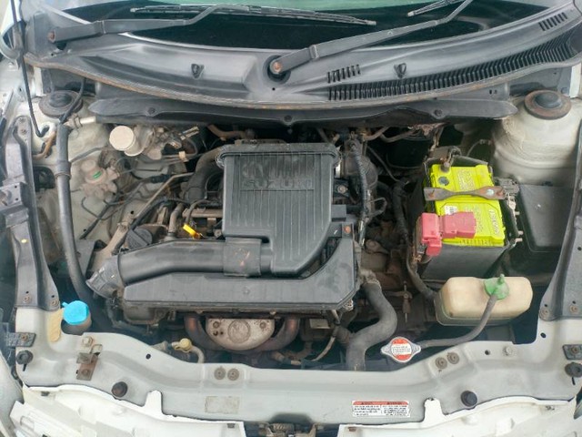 Second-hand 2013 Maruti Swift VXI for sale in Mau-1