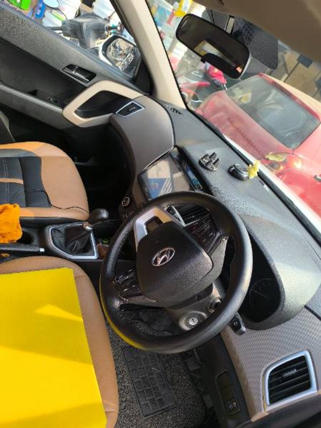 Second-hand 2018 Hyundai Creta 1.4 E Plus CRDi for sale in Saharanpur (UP)-9