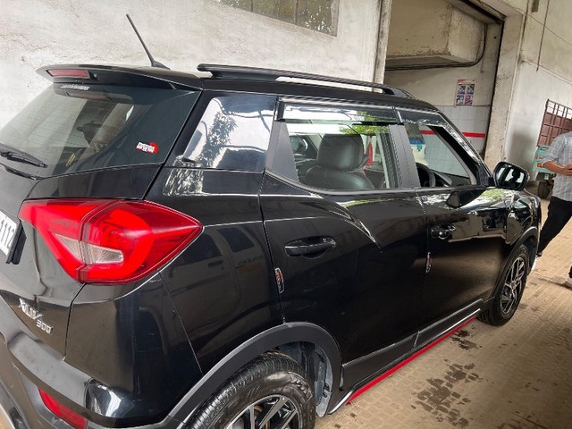 Mahindra XUV300 W8 Opt Second-hand 2023 Mahindra XUV300 W8 Opt for sale in Kamrup-1