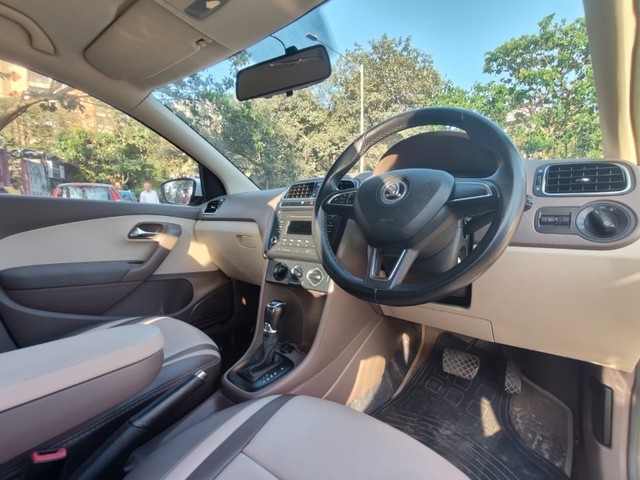 Second-hand 2016 Honda Jazz 1.2 V AT i VTEC for sale in Vasai-4