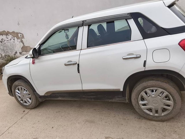 Second-hand 2021 Maruti Vitara Brezza LXI for sale in Alwar-1