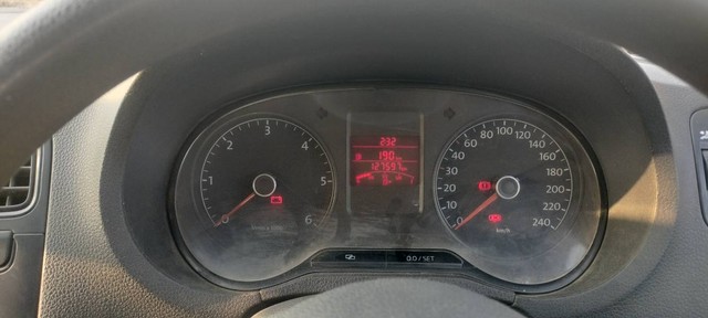 Second-hand 2012 Volkswagen Polo Diesel Trendline 1.2L for sale in Latur-4