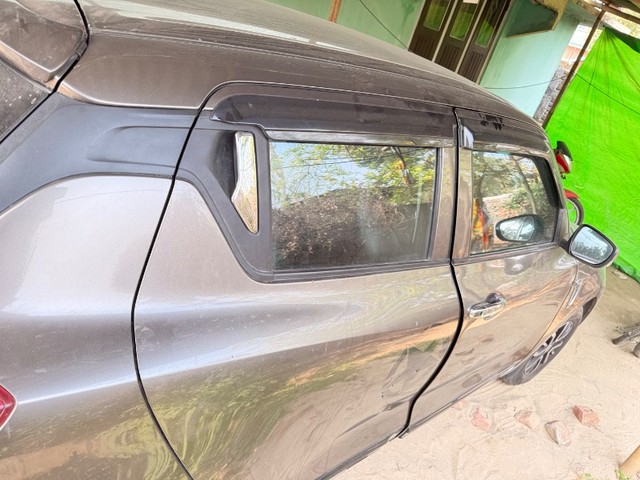 Second-hand 2023 Maruti Swift LXI for sale in Biswanath Chariali-3