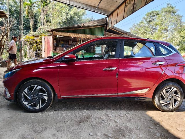Second-hand 2020 Hyundai i20 Asta Turbo DCT for sale in Dhemaji-2