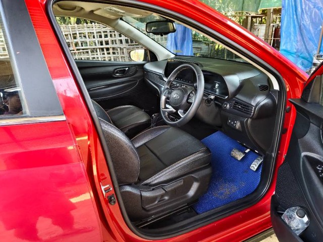 Second-hand 2020 Hyundai i20 Asta Turbo DCT for sale in Dhemaji-7