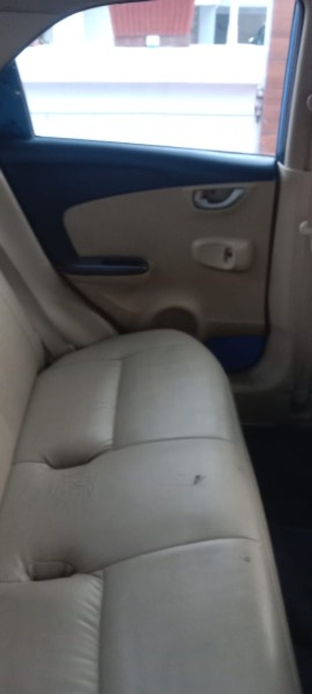 Second-hand 2012 Honda Brio E MT for sale in Durg-3