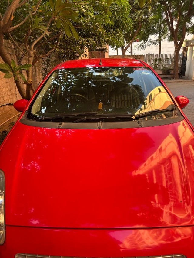Second-hand 2013 Fiat Punto 1.3 Dynamic for sale in Mohali-2