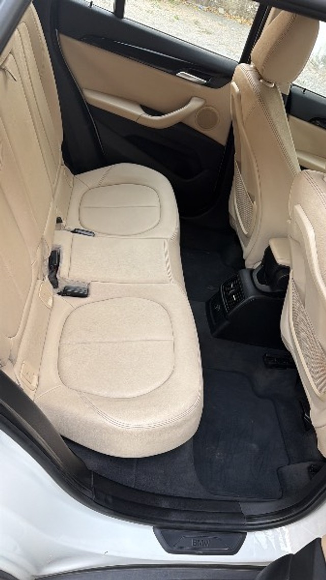 Second-hand 2016 BMW X1 xDrive 20d xLine for sale in Surat-11