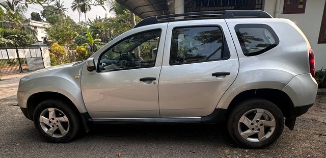 Second-hand 2012 Renault Duster 85PS Diesel RxL for sale in Alappuzha-5