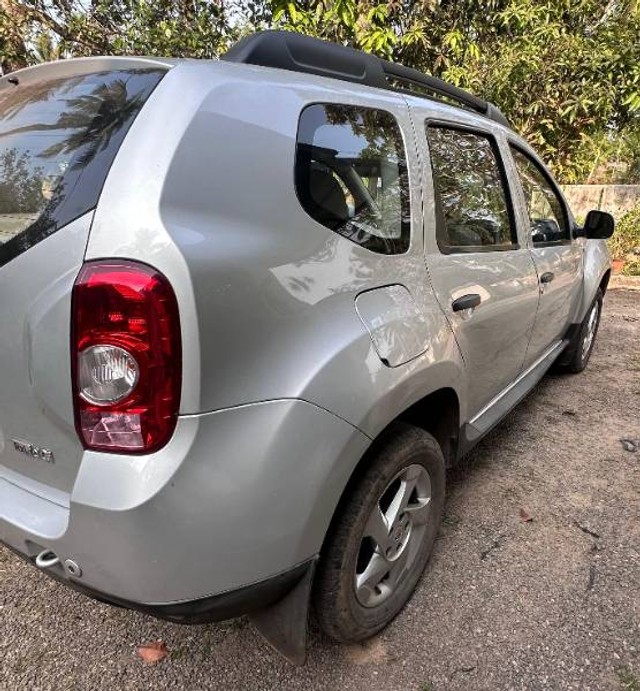 Second-hand 2012 Renault Duster 85PS Diesel RxL for sale in Alappuzha-10