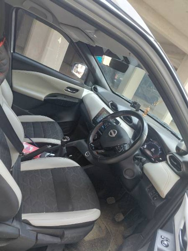 Second-hand 2025 Nissan Magnite Tekna for sale in Guwahati-2