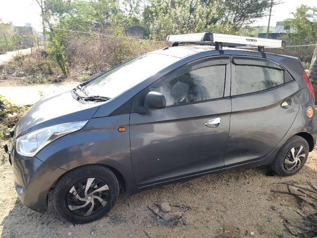 Second-hand 2015 Hyundai EON Era Plus for sale in Anantapur-3