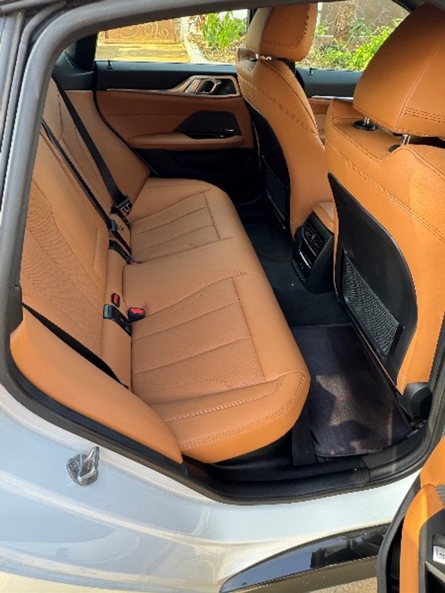 BMW i4 eDrive35 M Sport - Photo 10