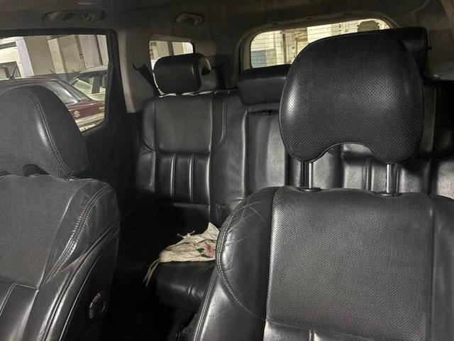 Second-hand 2017 Mahindra XUV500 R W10 FWD for sale in Noida-13