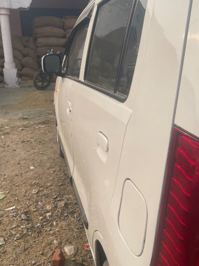 Second-hand 2016 Maruti Suzuki Wagon R VXI BS IV for sale in Bulandshahr-4