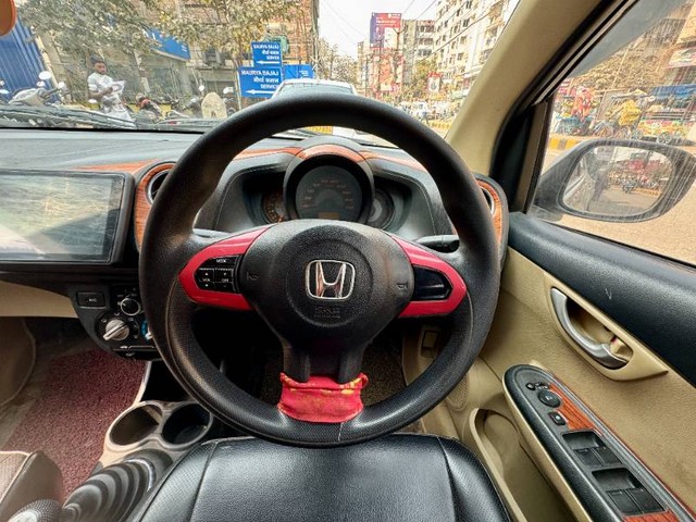 Second-hand 2014 Honda Amaze VX i-DTEC for sale in Patna-4