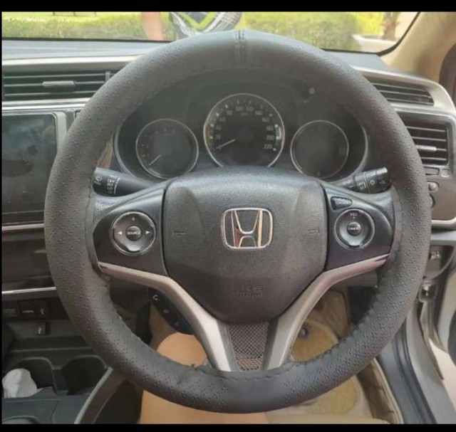 Second-hand 2017 Honda City i DTec V for sale in Mehsana-3