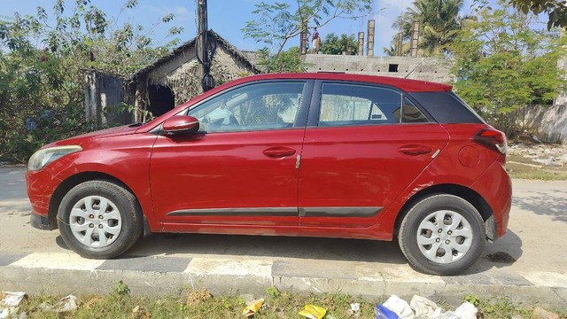 Second-hand 2015 Hyundai i20 Sportz Option 1.2 for sale in Kanchipuram-3