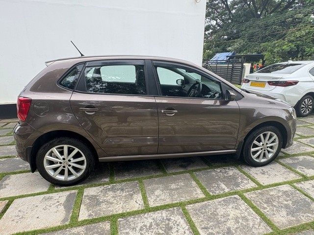 Second-hand 2017 Volkswagen Polo 1.2 MPI Highline Plus for sale in Thrissur-1
