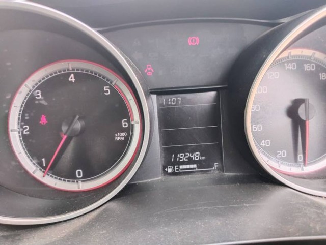 Second-hand 2019 Maruti Swift VDI for sale in Tiruvallur-4