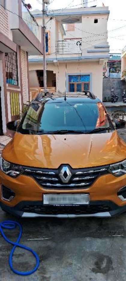 Second-hand 2021 Renault Triber RXZ BSVI for sale in Dehradun
