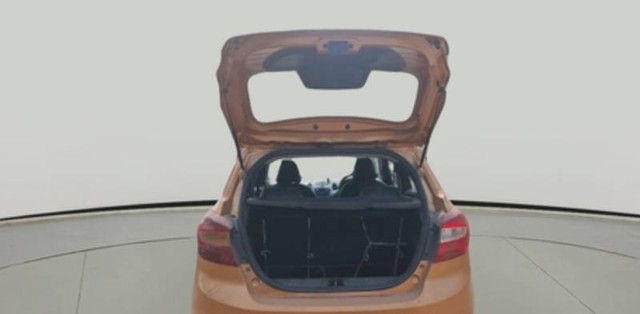 Second-hand 2016 Ford Figo 1.2P Ambiente MT for sale in Gaya-2